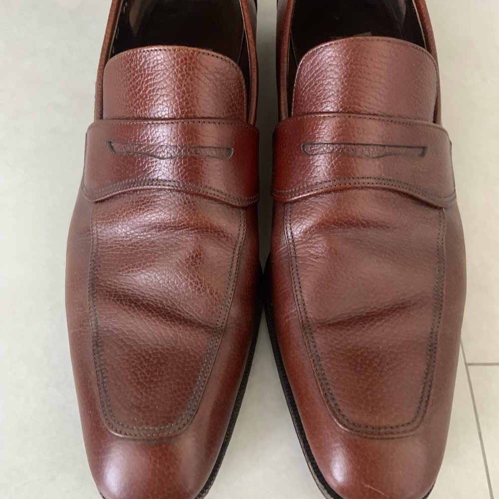 Ferragamo shoes 9.5D in  MINT condition